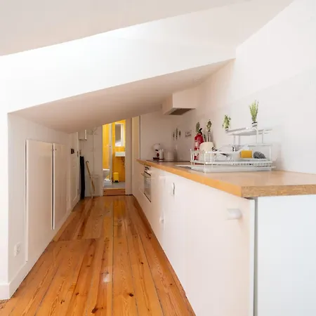 Bairro Alto Tiny By Homing Апартаменти