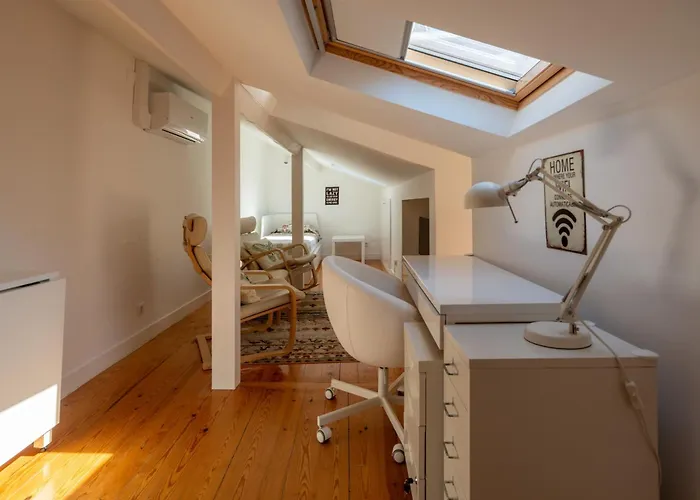 Bairro Alto Tiny By Homing Lisboa