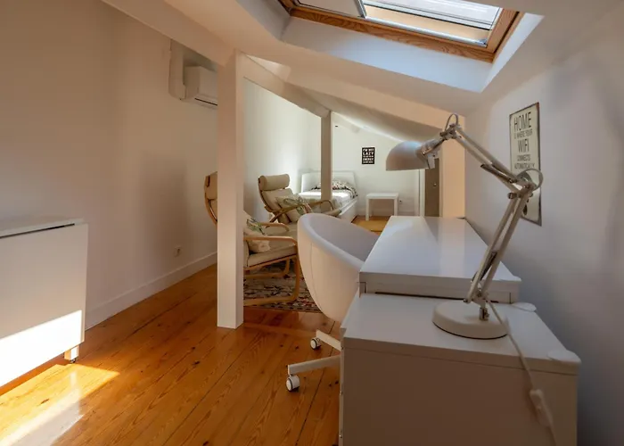 Bairro Alto Tiny By Homing شقة *