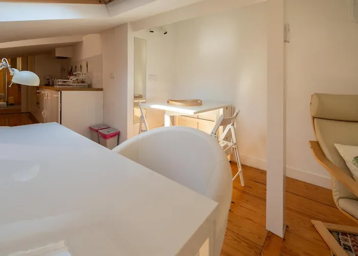 Bairro Alto Tiny By Homing